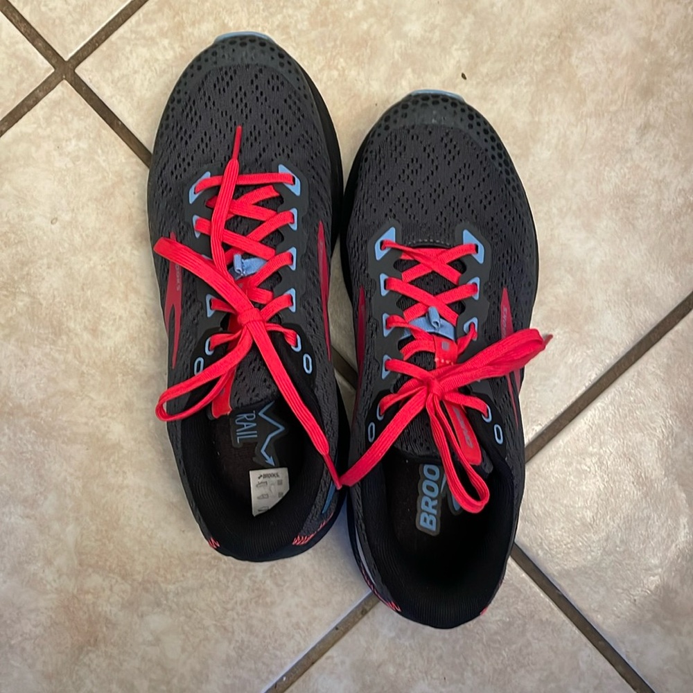 Brooks Divide 3 Ebony Black Diva Pink Trail-Running Sneakers Women’s EUC